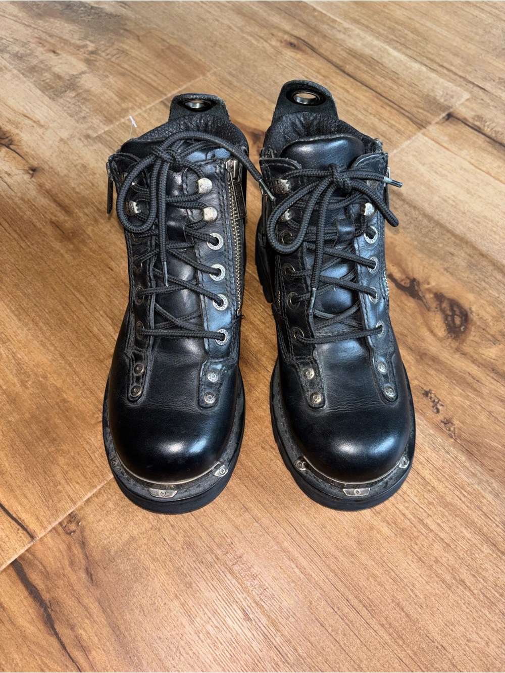 Harley-Davidson Women's Black Leather Motorcycle Boots Sz 7 - Picture 2 of 13